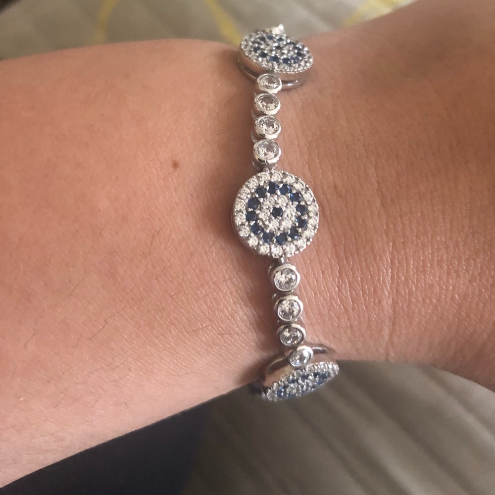 EUC: Sterling Silver Evil Eye Bracelet